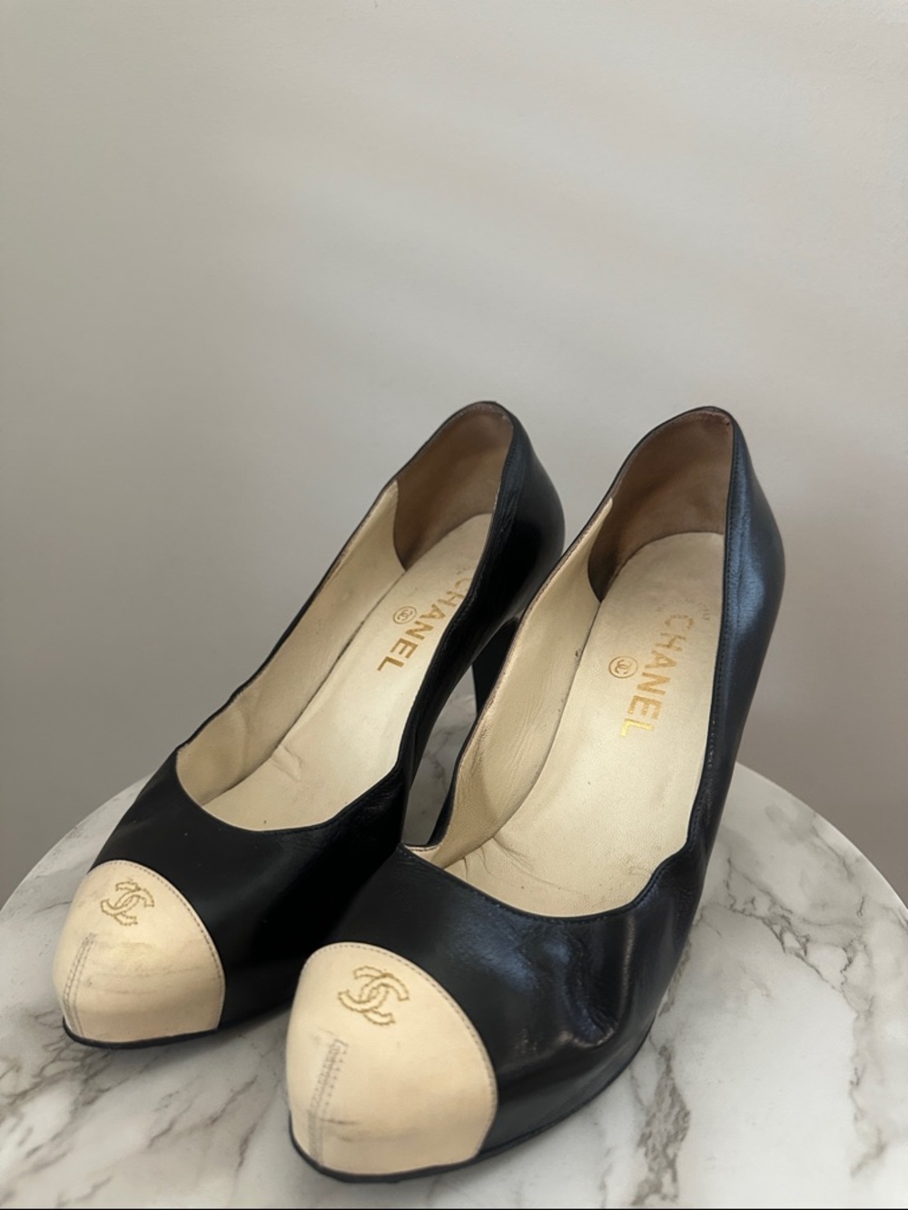 CHANEL Two-Tone Leather Peep-Toe Pumps - Black & Cream